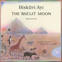 The Biscuit Moon in Turkish and English